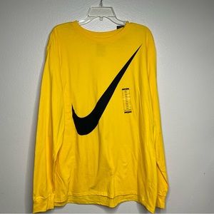 NWT Nike Long Sleeve T-Shirt, Size XXL